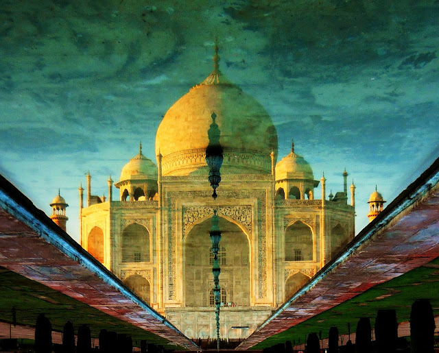 Taj Mahal Tour - Taj Reflection